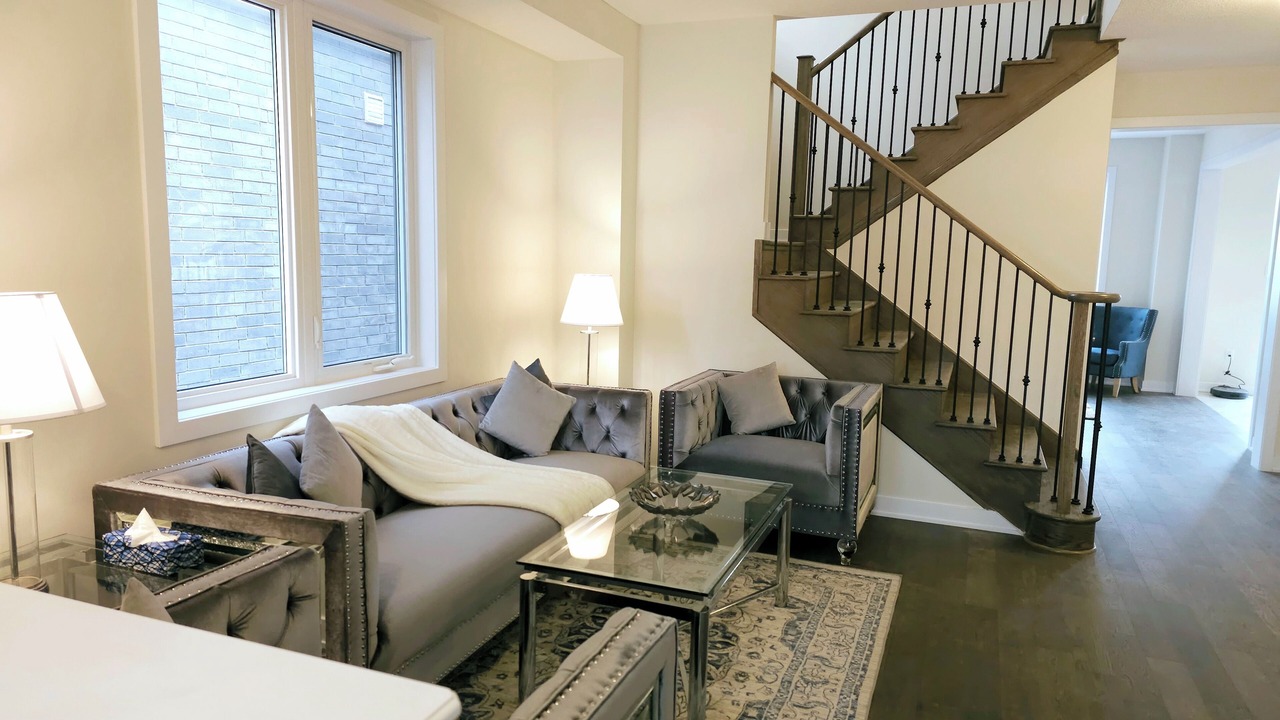 Photo of Livingroom in Welland