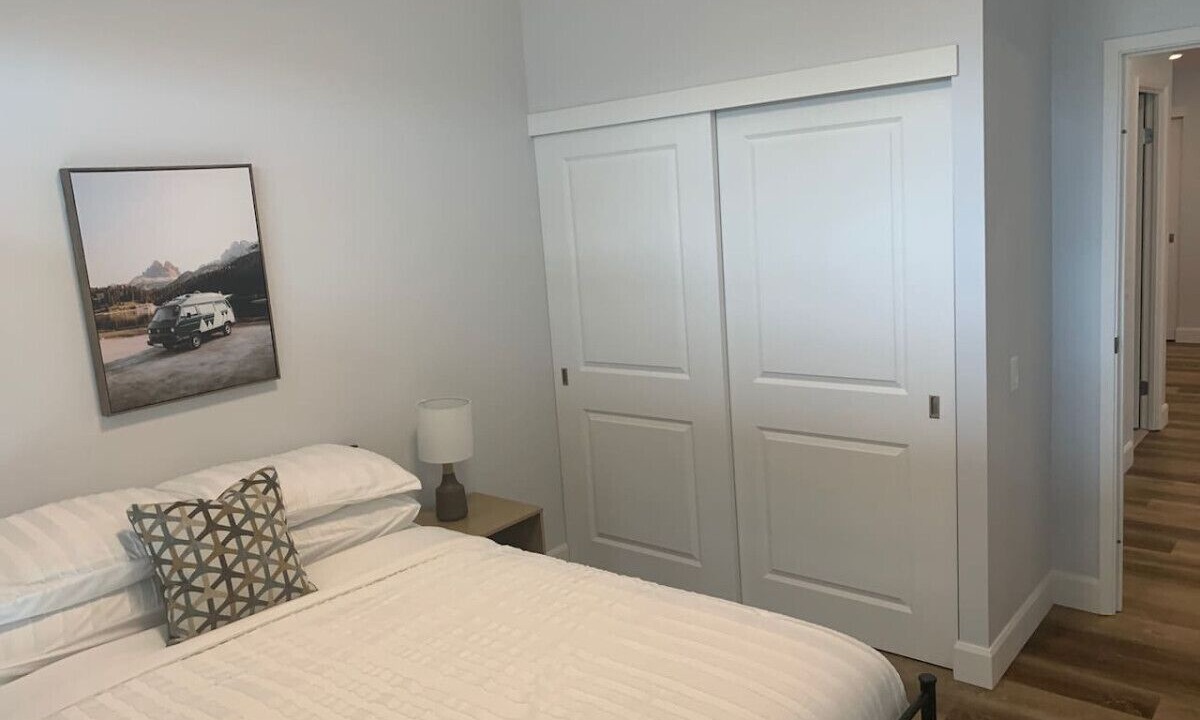 Photo of Bedroom in Grand Bend