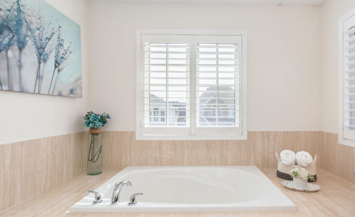 Photo of Bathroom in Halton Regional Municipality