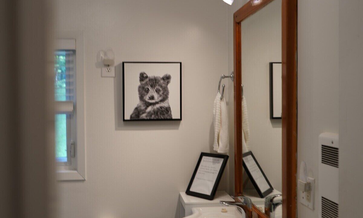 Photo of Bathroom in Port Sydney