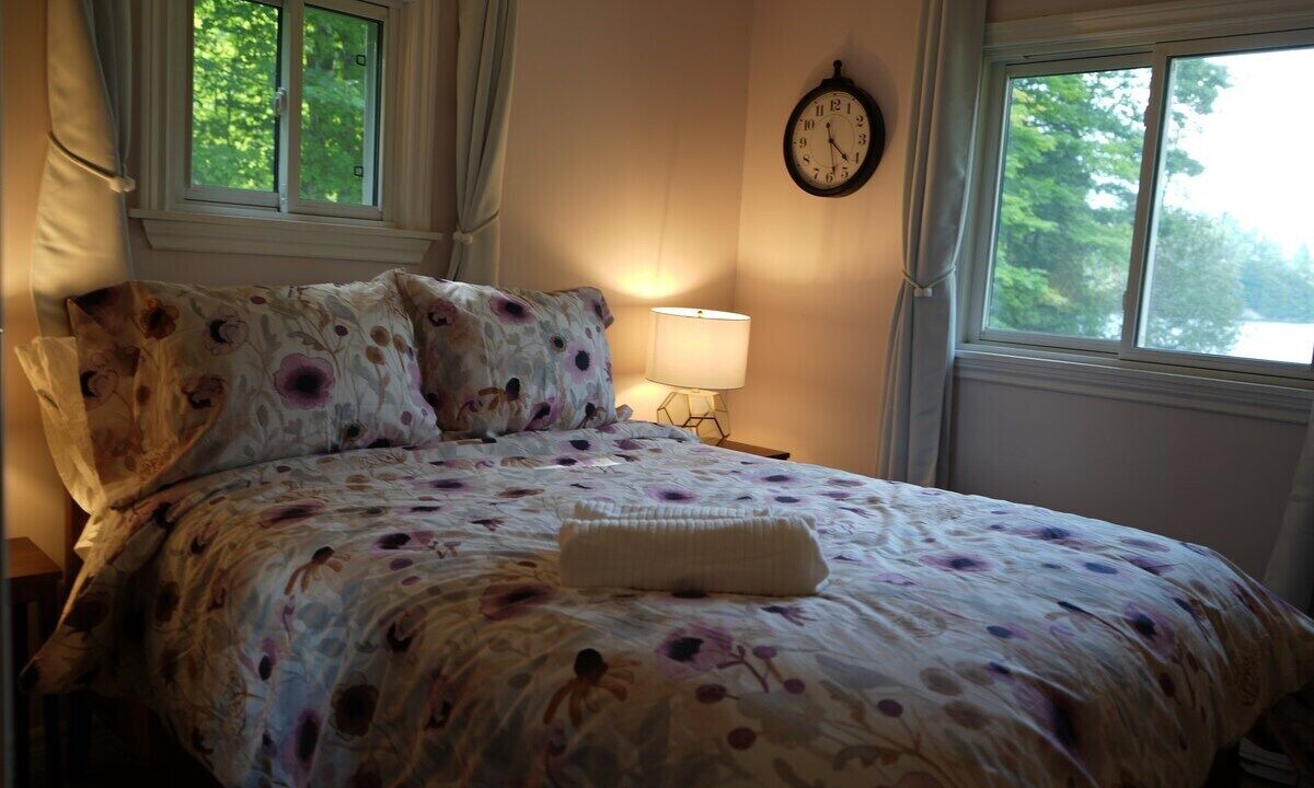 Photo of Bedroom in Port Sydney