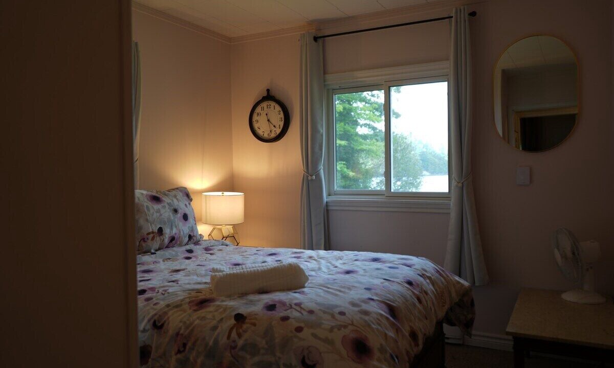 Photo of Bedroom in Port Sydney