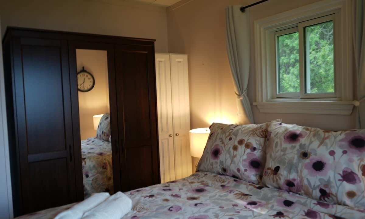 Photo of Bedroom in Port Sydney