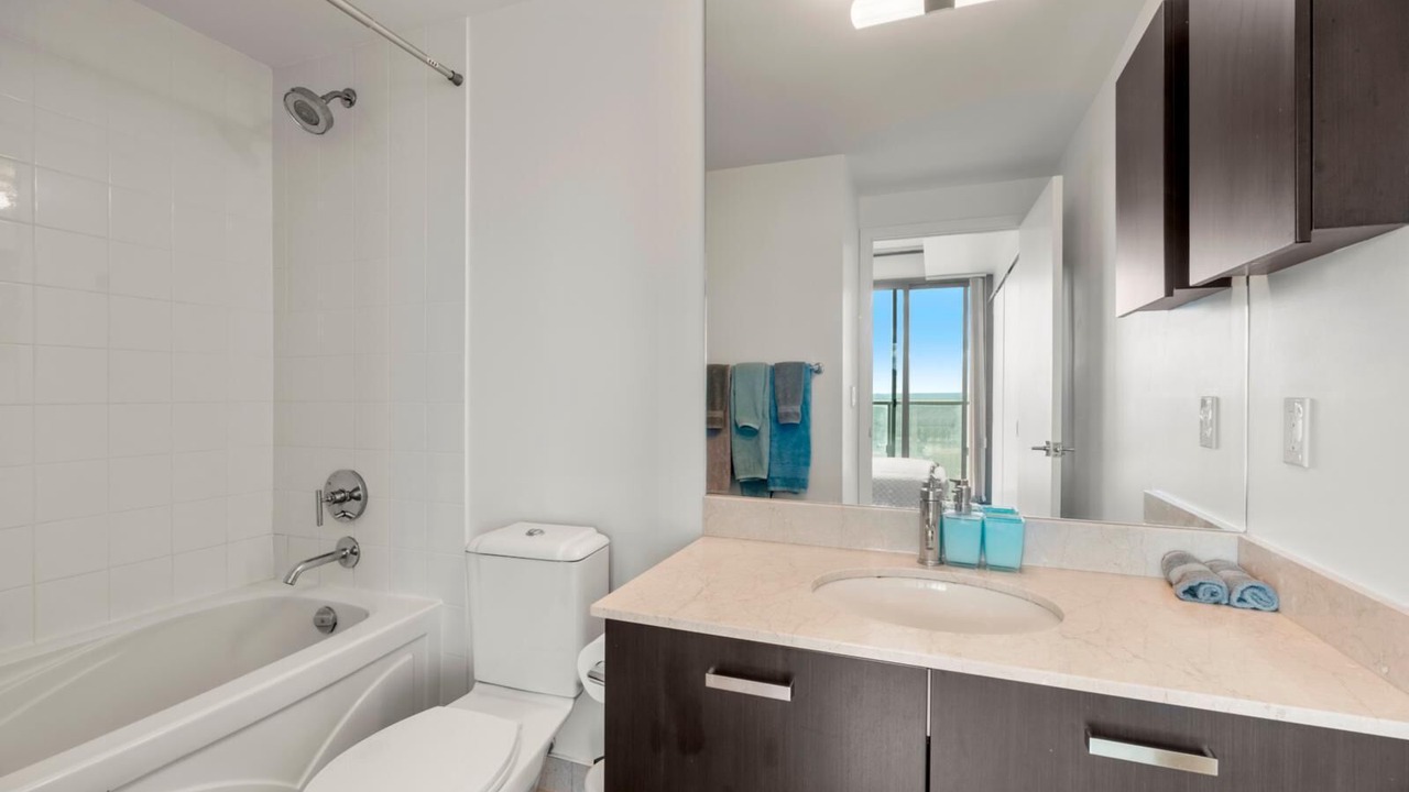 Photo of Bathroom in Bay Cloverhill