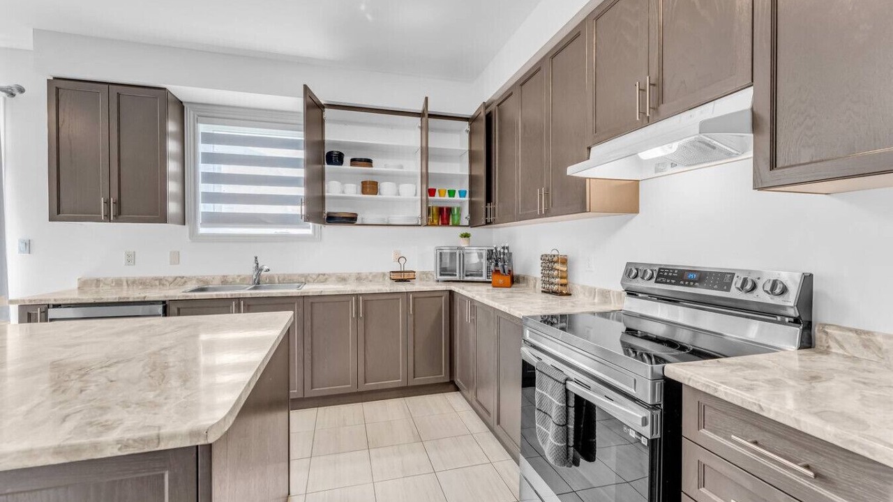 Photo of Kitchen in Port Colborne
