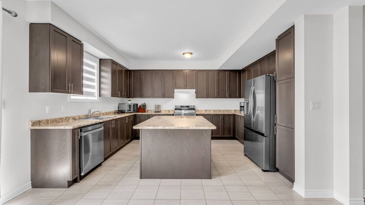 Photo of Kitchen in Port Colborne