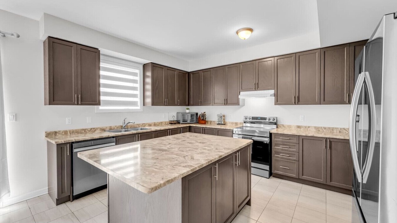 Photo of Kitchen in Port Colborne