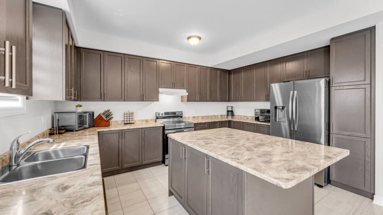 Photo of Kitchen in Port Colborne