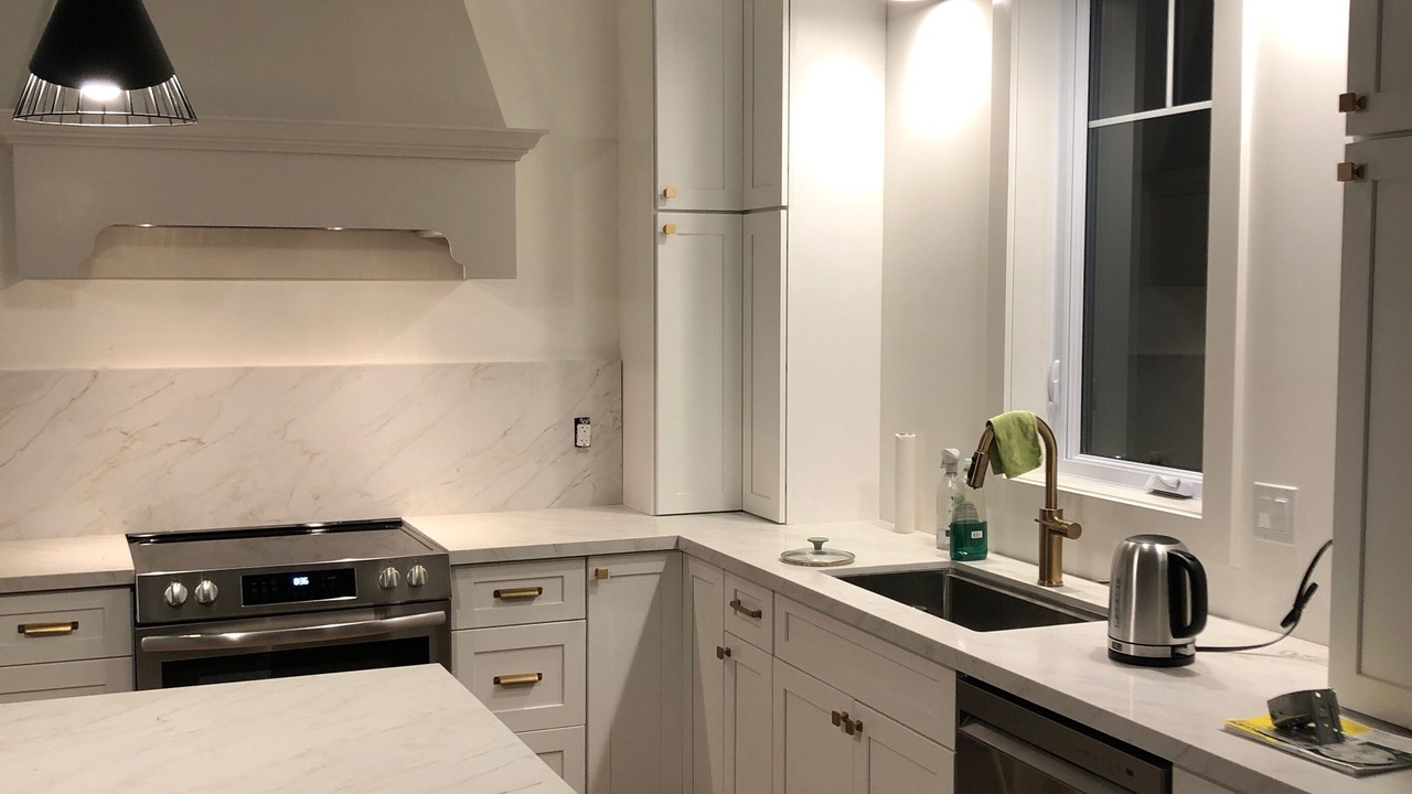 Photo of Kitchen in Muskoka Lakes