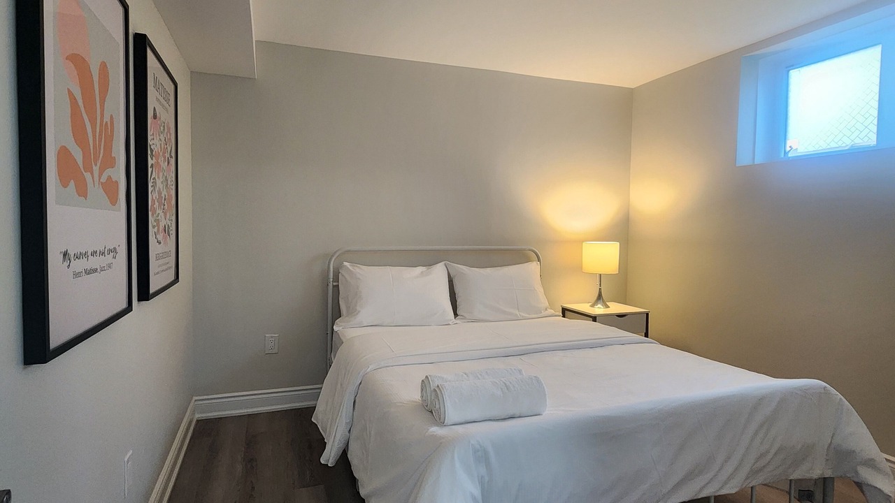 Photo of Bedroom in Thorold