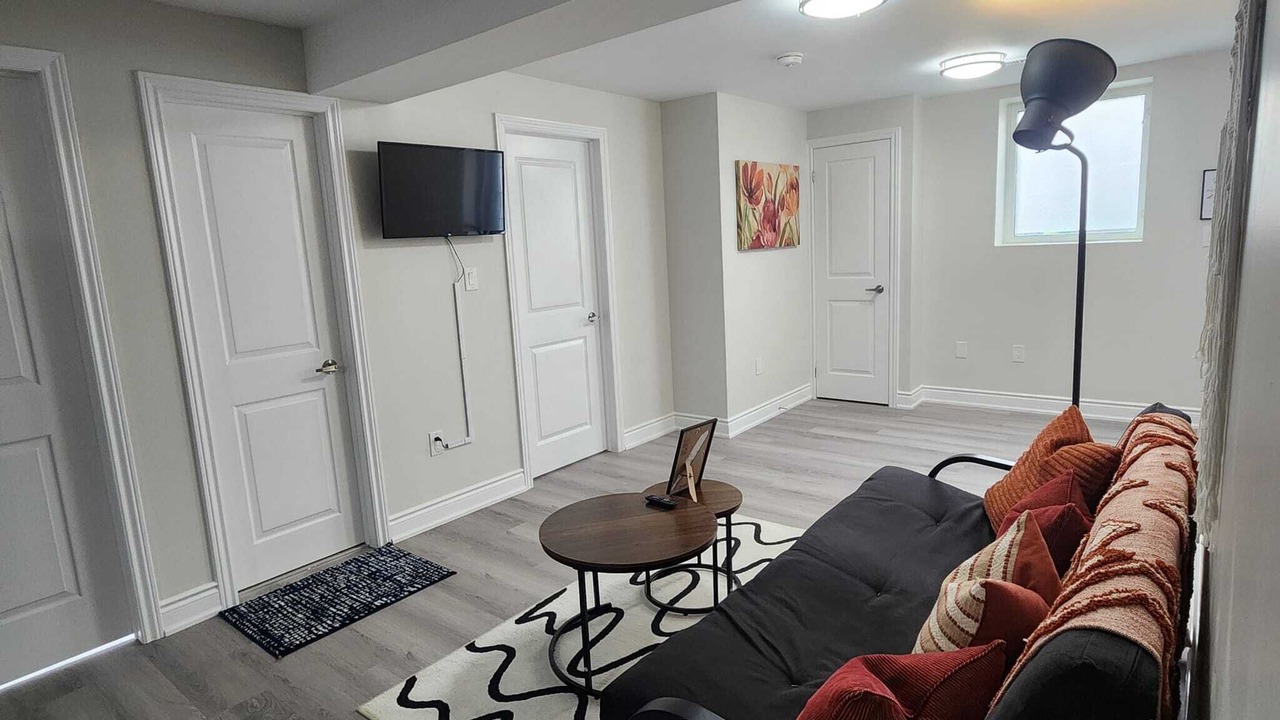 Photo of Livingroom in Thorold