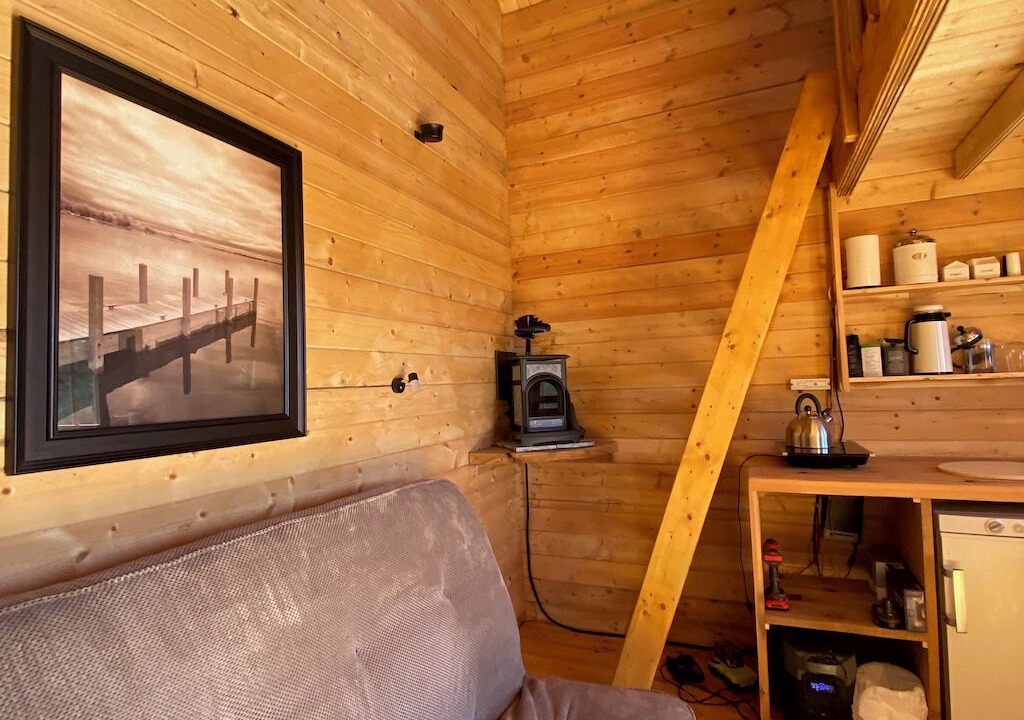 Photo of Livingroom in Frontenac