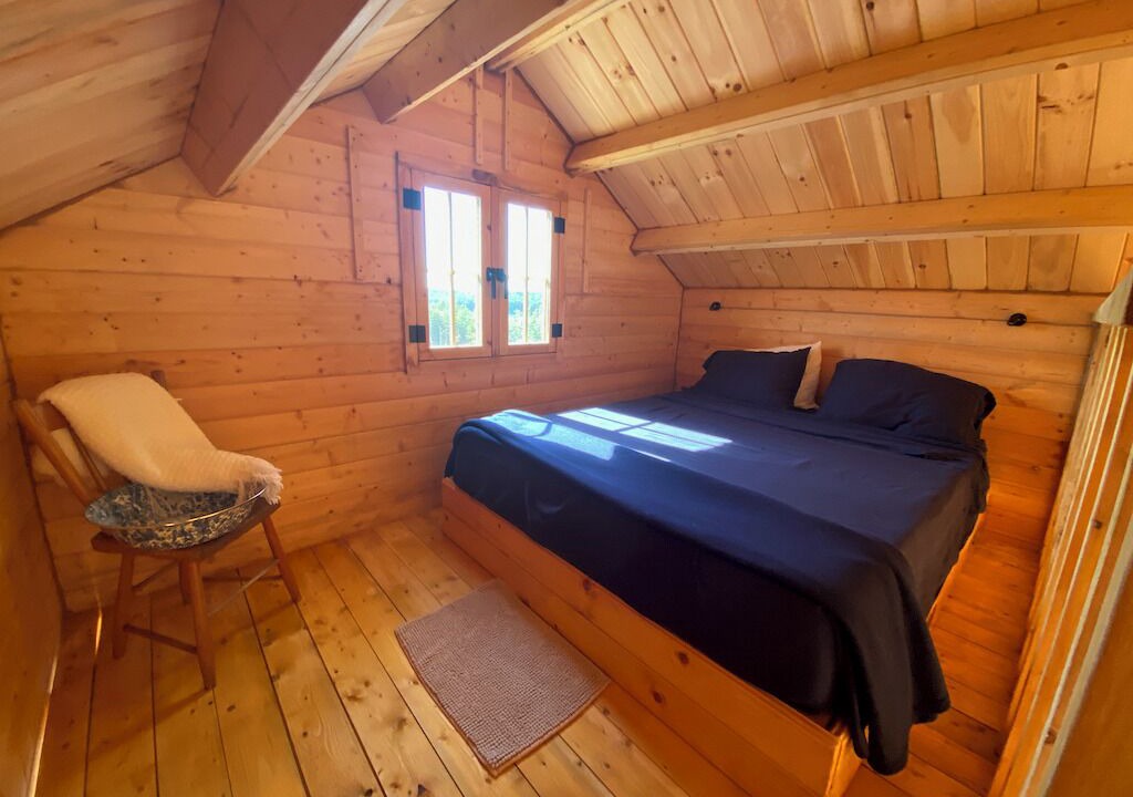 Photo of Bedroom in Frontenac