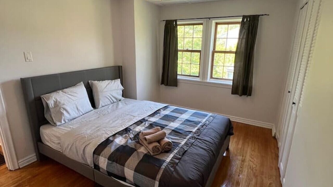 Photo of Bedroom in Mineola
