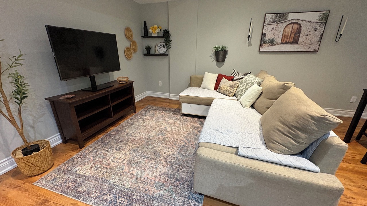 Photo of Livingroom in Brampton
