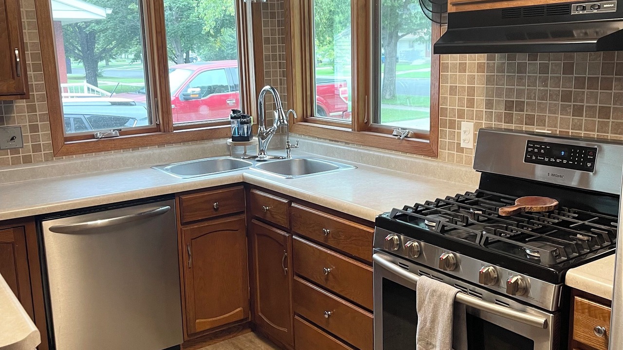 Photo of Kitchen in East Grand Forks