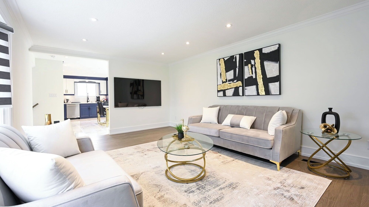 Photo of Livingroom in Whitby