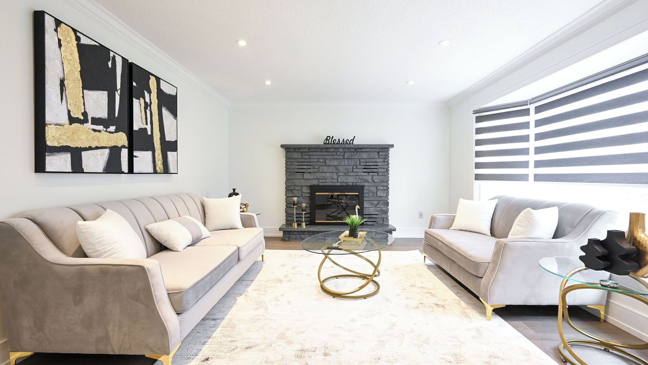 Photo of Livingroom in Whitby