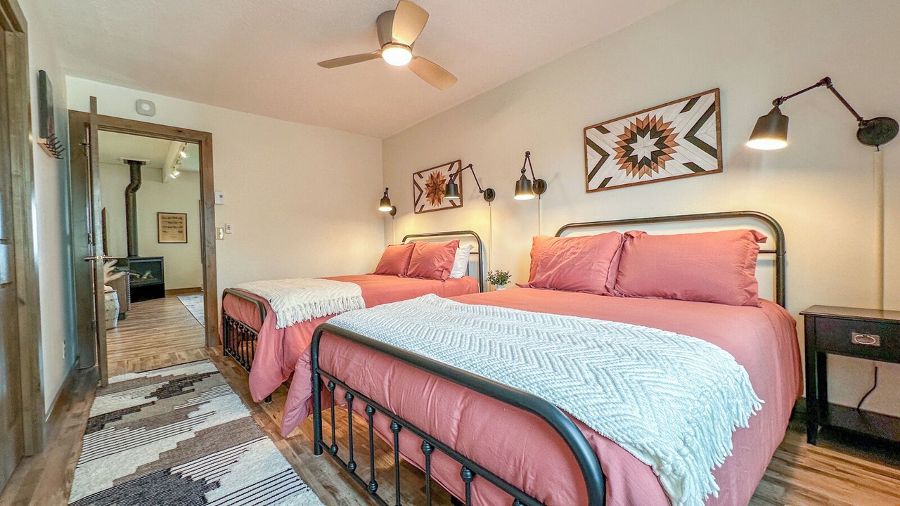 Photo of Bedroom in Grand Marais