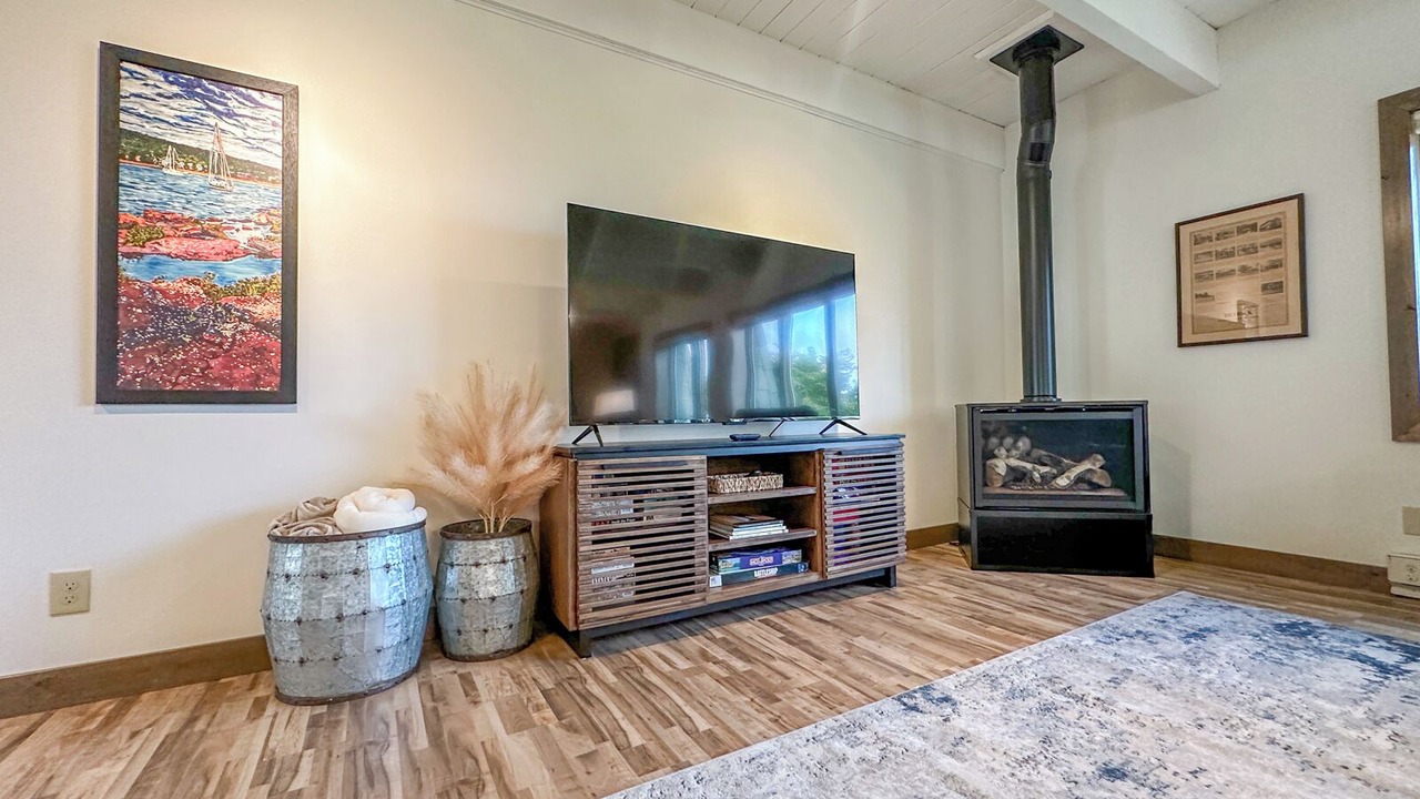 Photo of Livingroom in Grand Marais