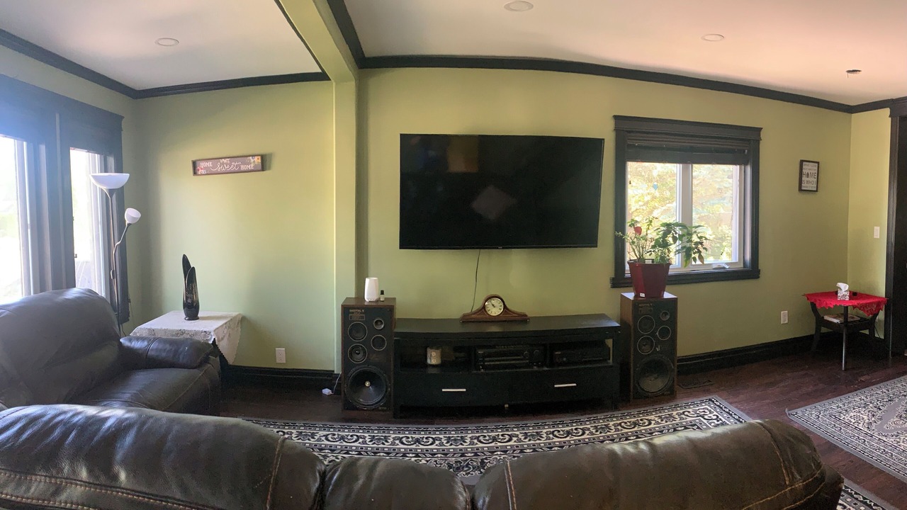 Photo of Livingroom in LaSalle