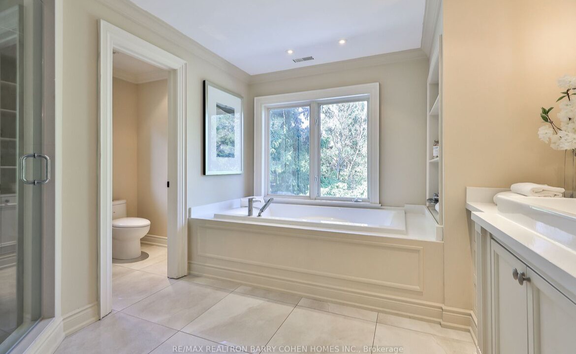 Photo of Bathroom in Toronto