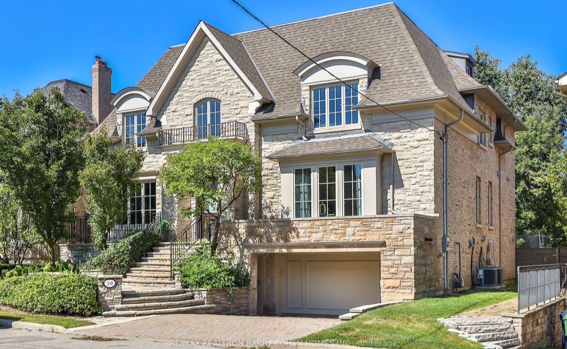 Photo of Outdoor in Toronto