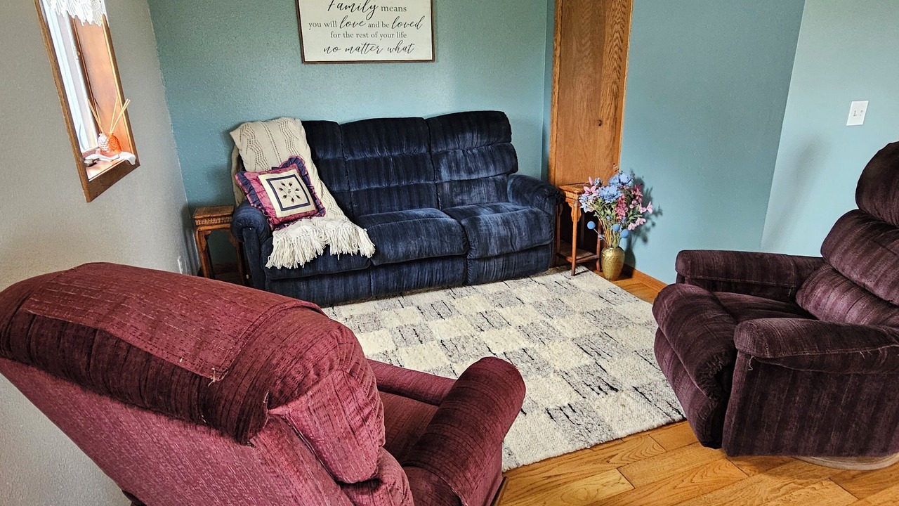 Photo of Livingroom in Luverne