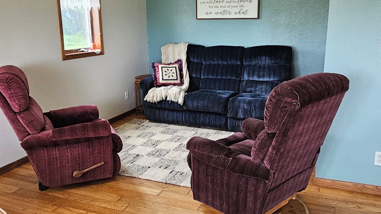 Photo of Livingroom in Luverne