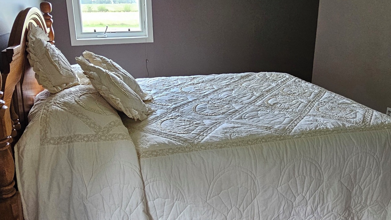 Photo of Bedroom in Luverne