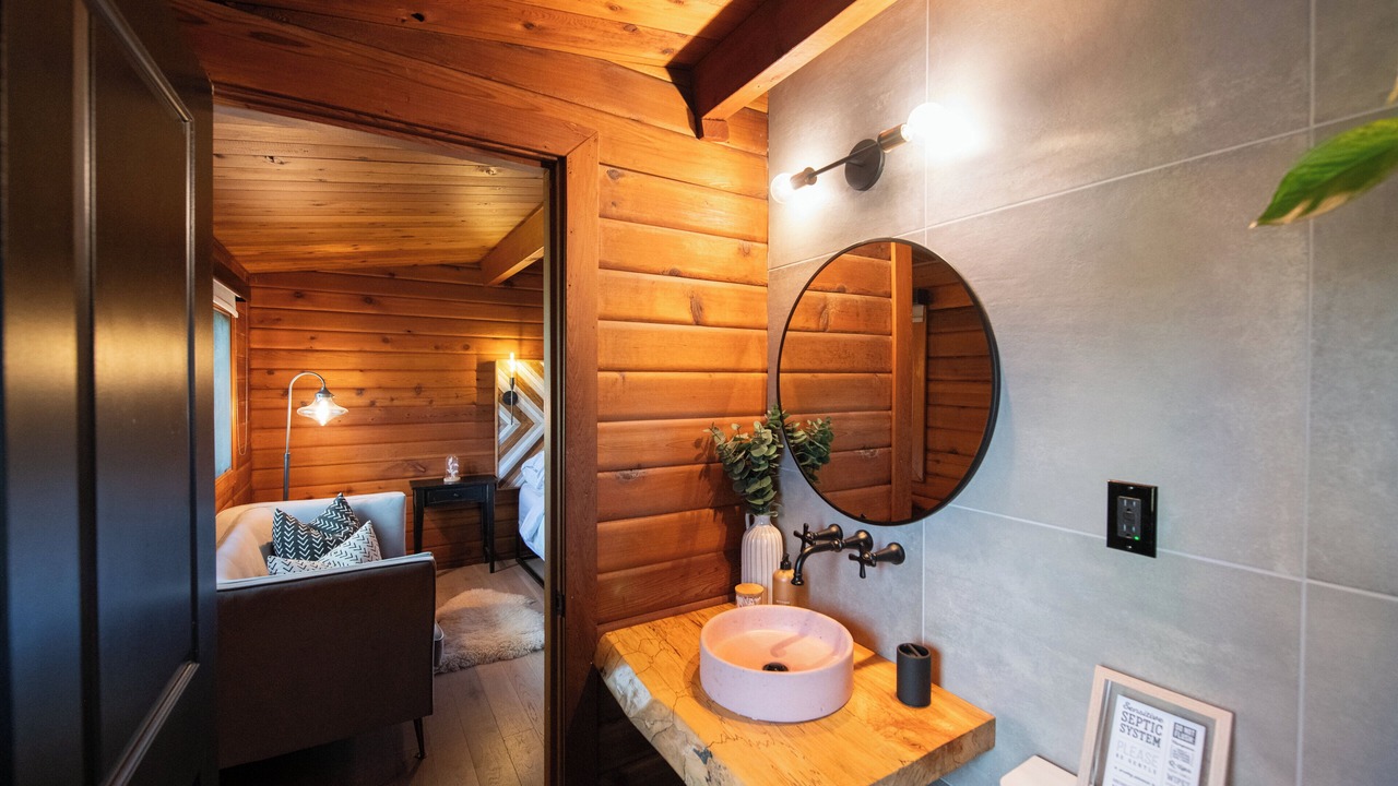 Photo of Bathroom in Trent Lakes