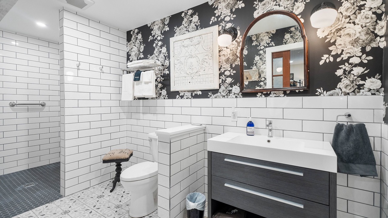 Photo of Bathroom in Old Town Historic District