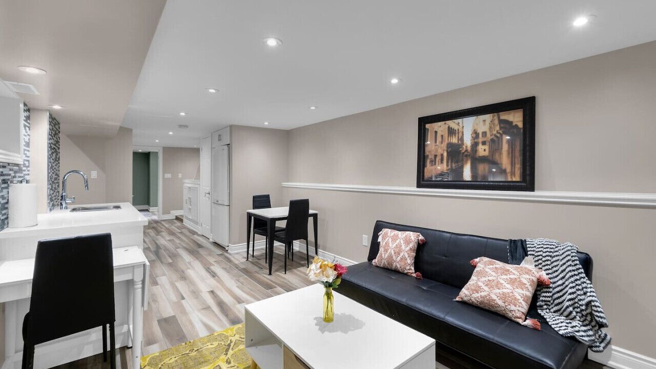 Photo of Livingroom in Riverdale