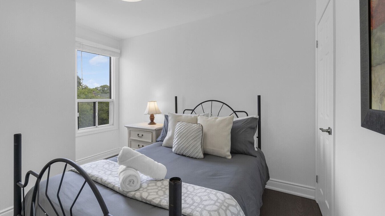 Photo of Bedroom in Riverdale