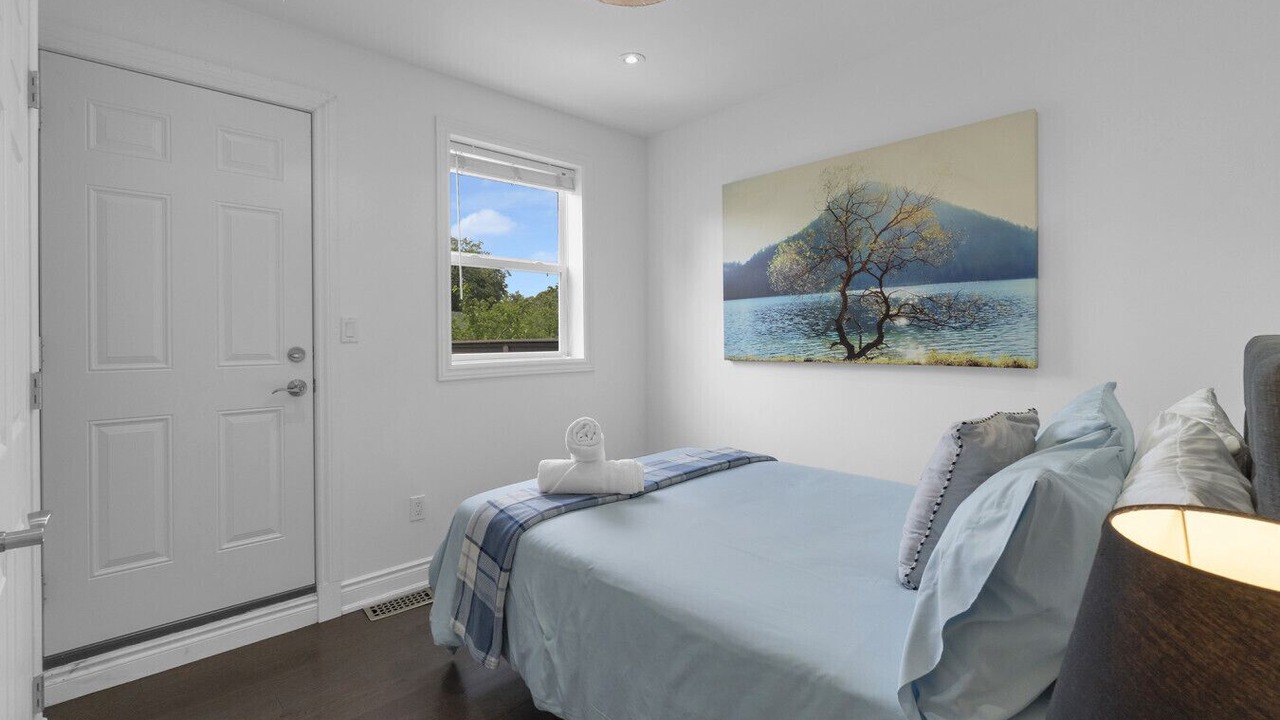 Photo of Bedroom in Riverdale