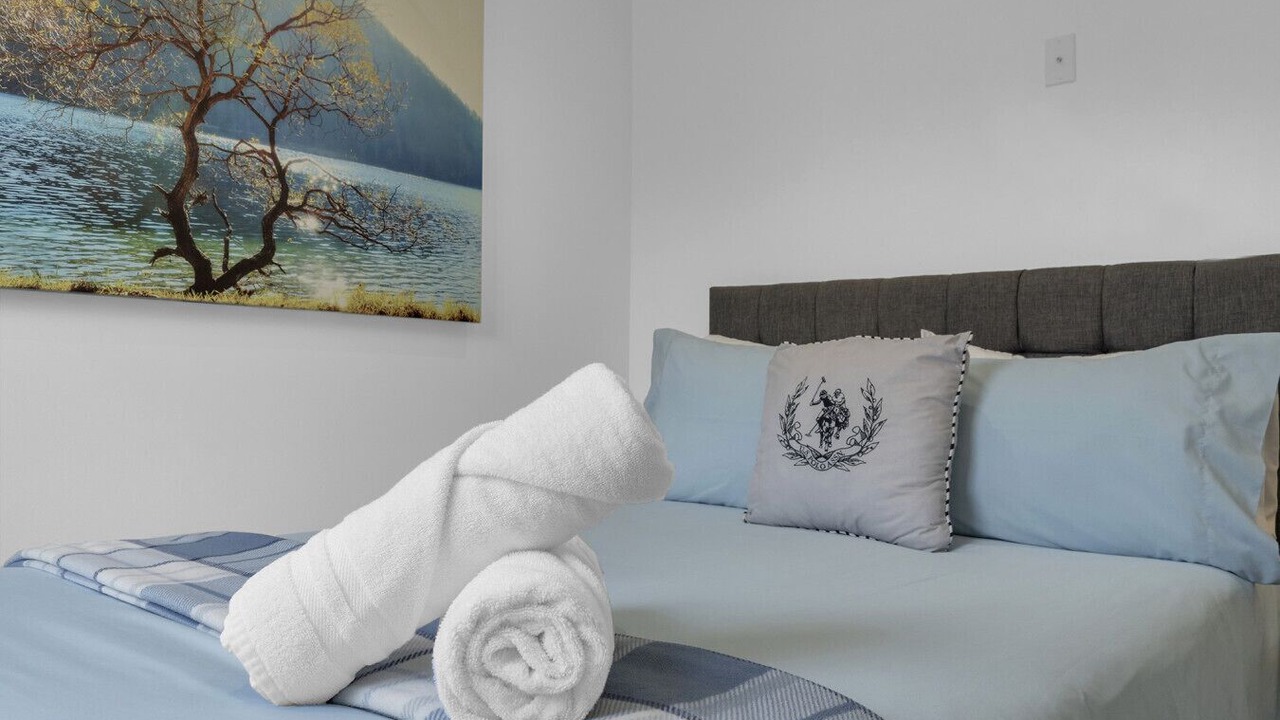 Photo of Bedroom in Riverdale