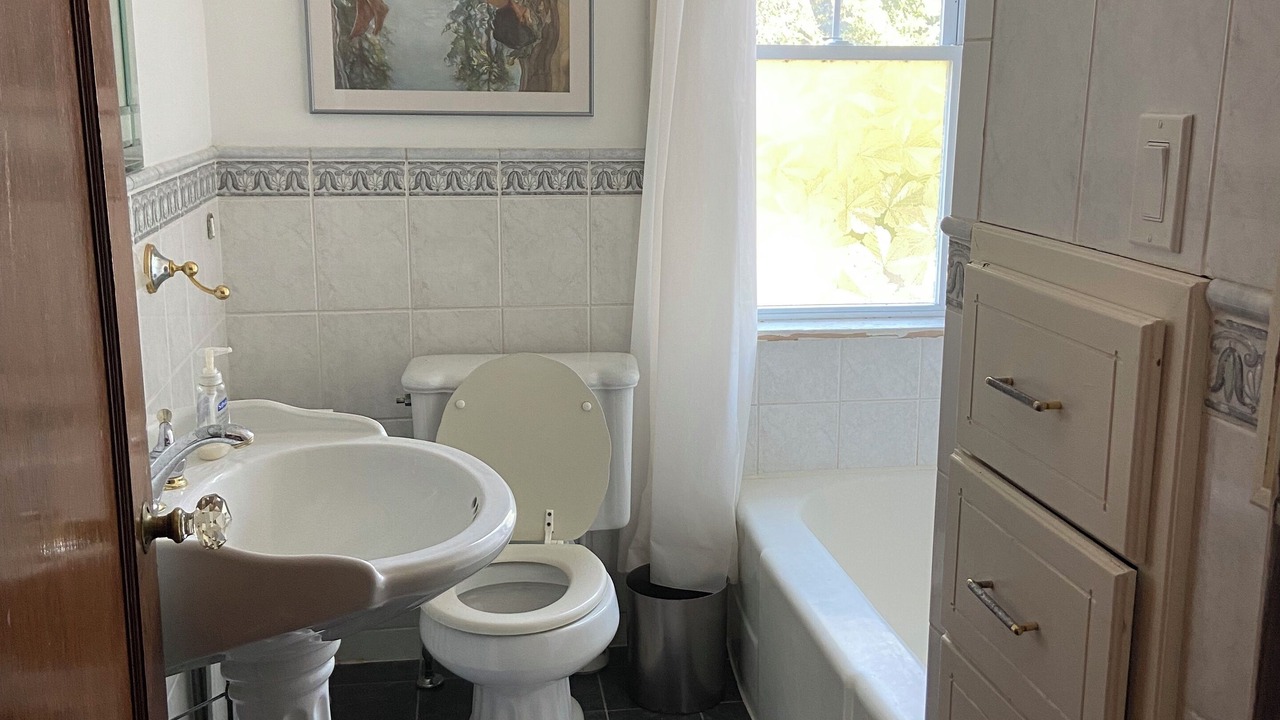 Photo of Bathroom in Hamilton
