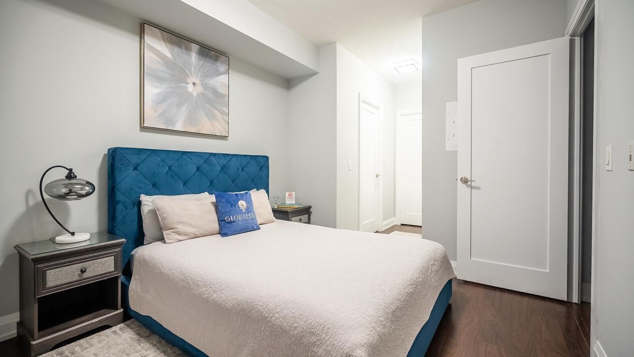 Photo of Bedroom in Willowdale