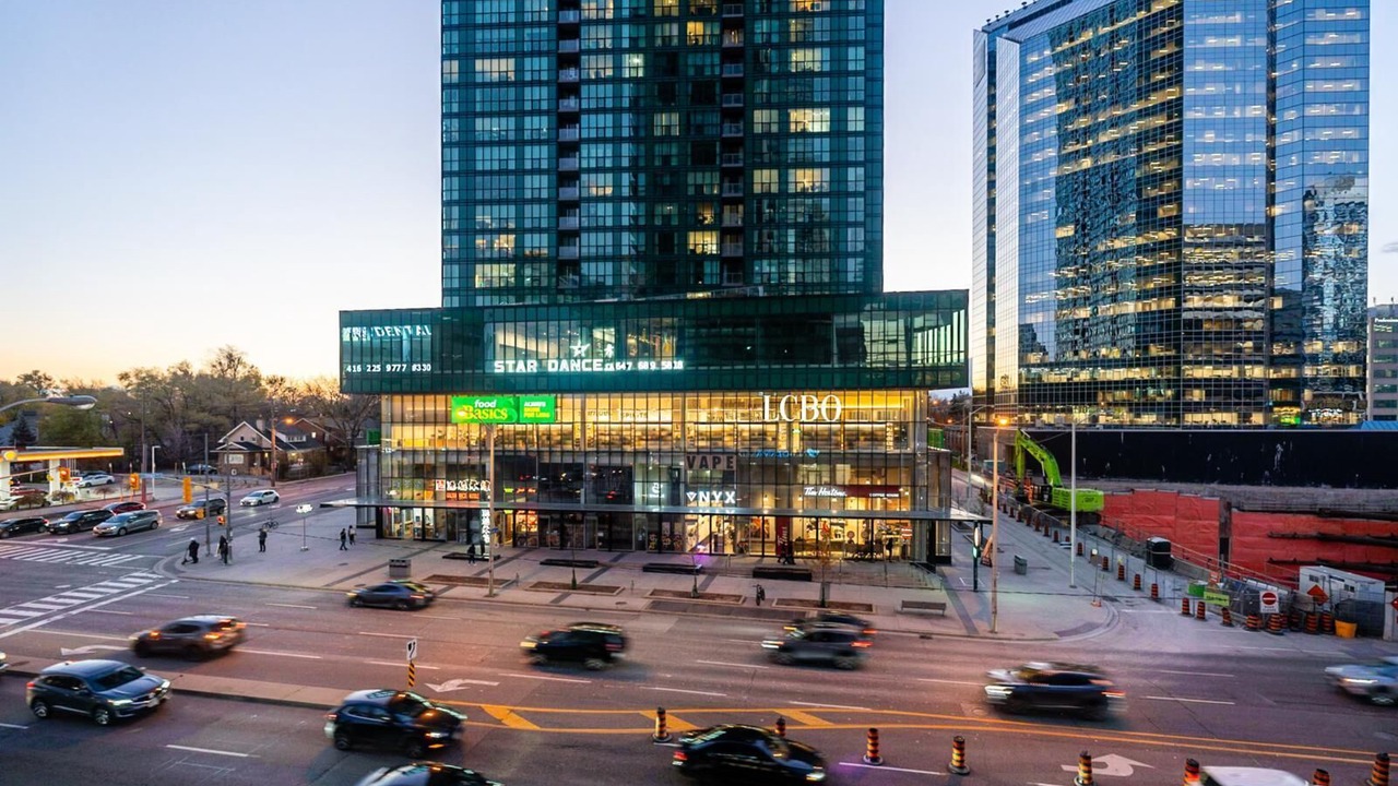 Photo of Outdoor in Willowdale