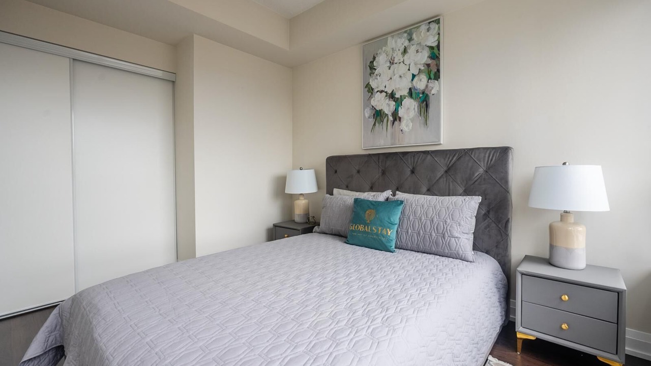 Photo of Bedroom in Willowdale