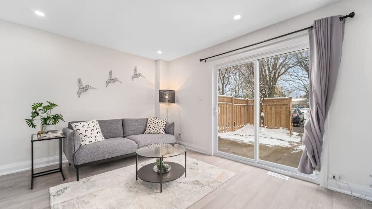 Photo of Livingroom in Rosemount