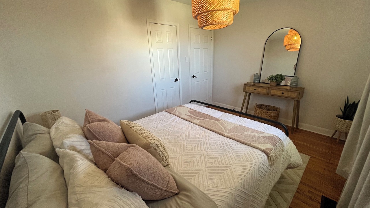Photo of Bedroom in Midland