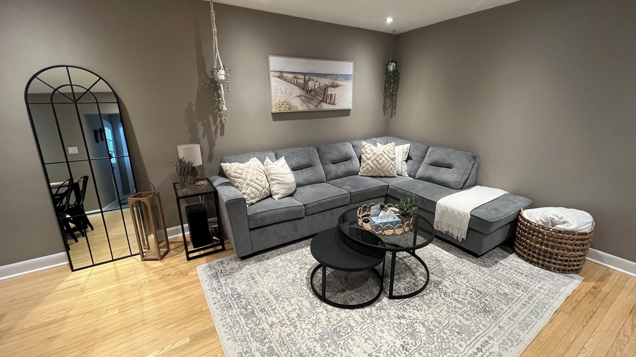 Photo of Livingroom in Midland