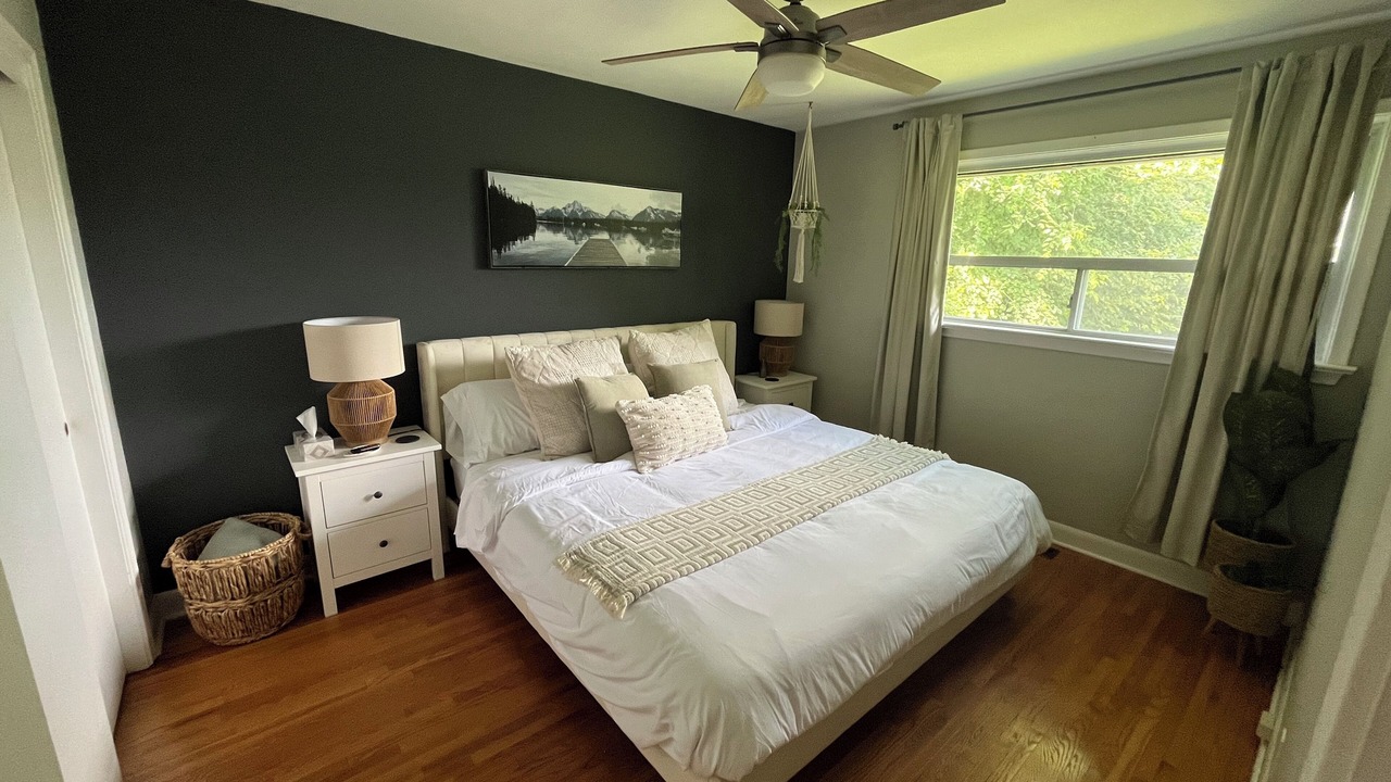 Photo of Bedroom in Midland