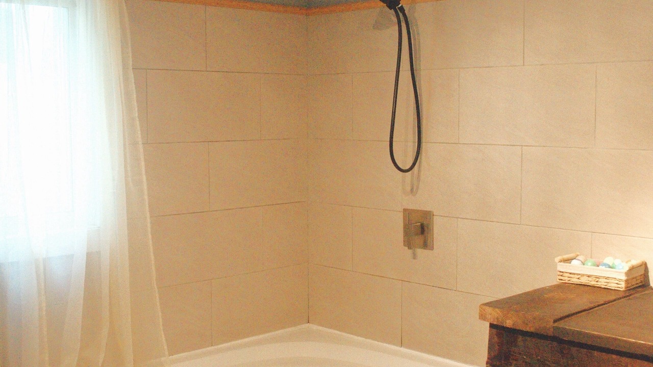 Photo of Bathroom in Chalk River