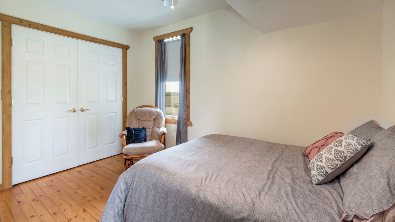 Photo of Bedroom in Alexandria Township