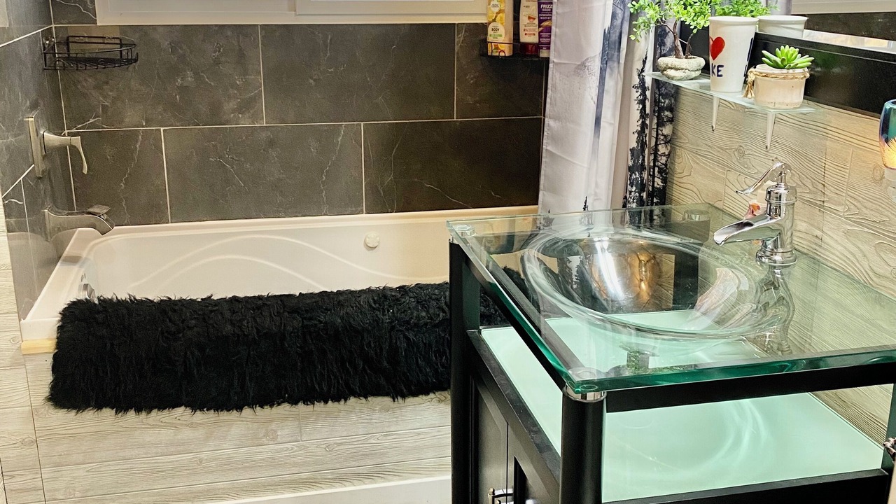 Photo of Bathroom in Wollaston