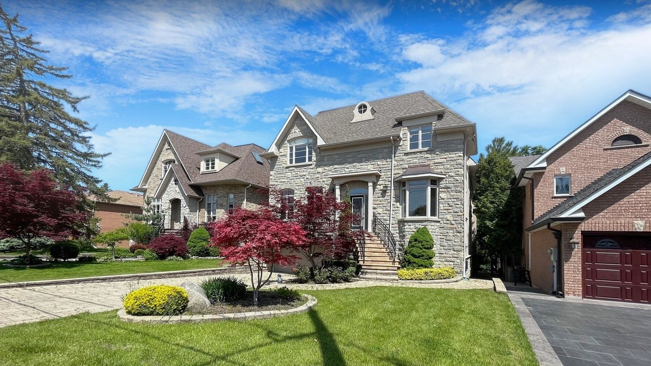 Photo of Outdoor in Richmond Hill