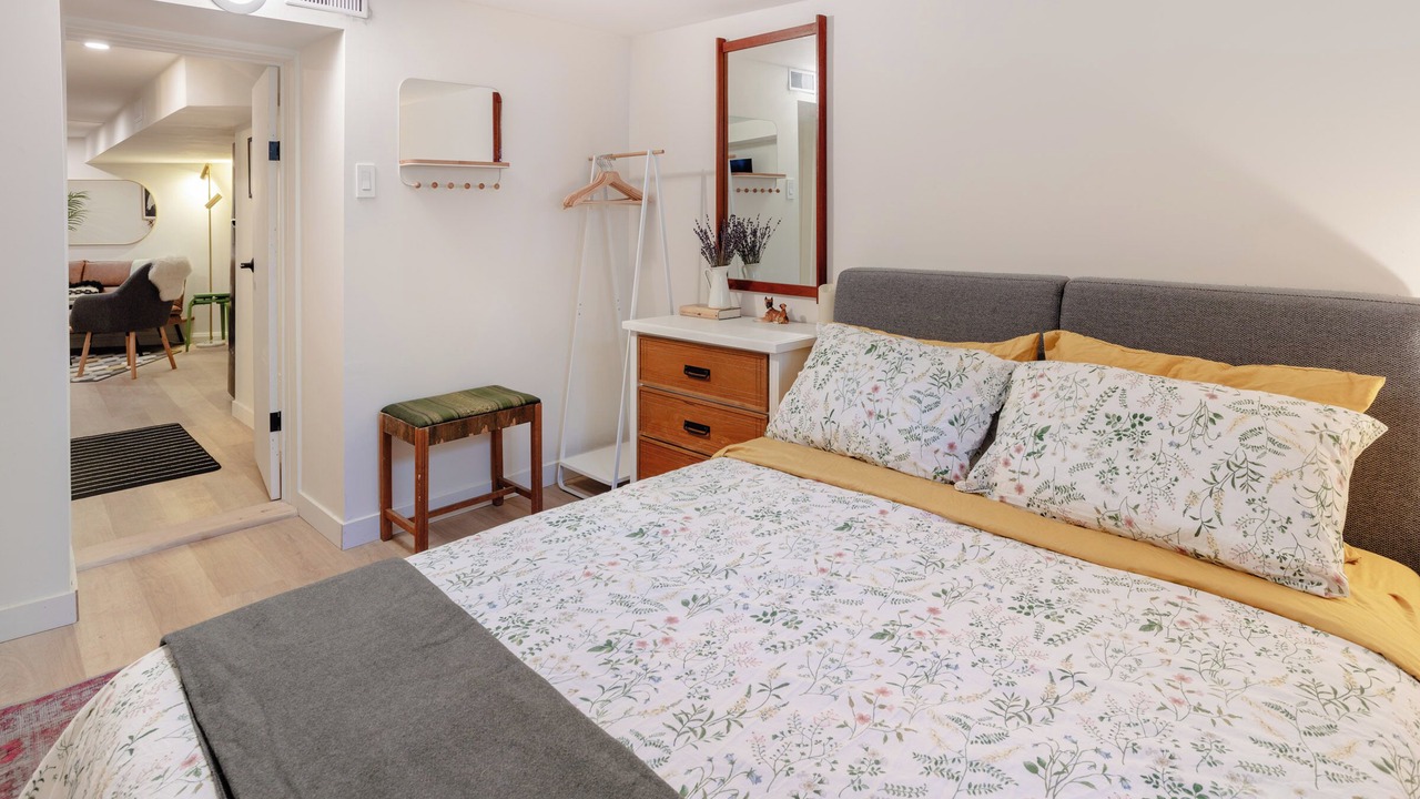 Photo of Bedroom in Dovercourt Park