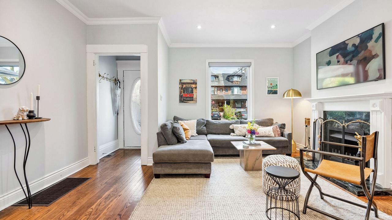 Photo of Livingroom in The Beach Triangle